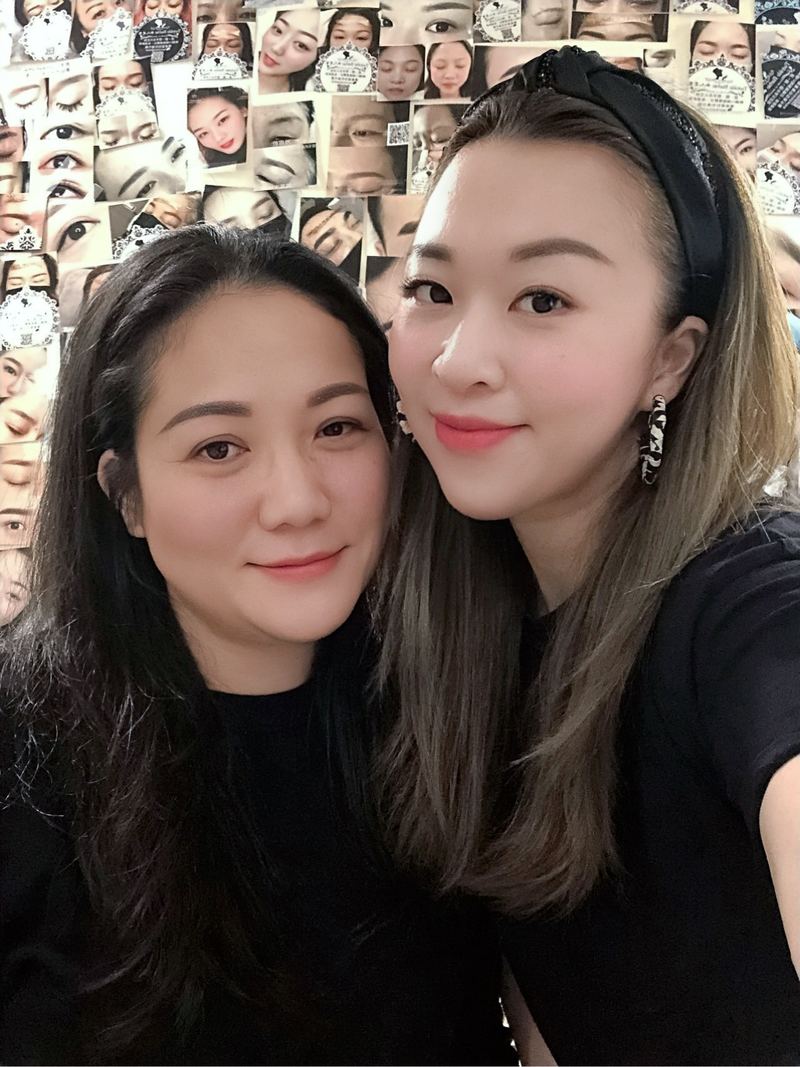 客人合影