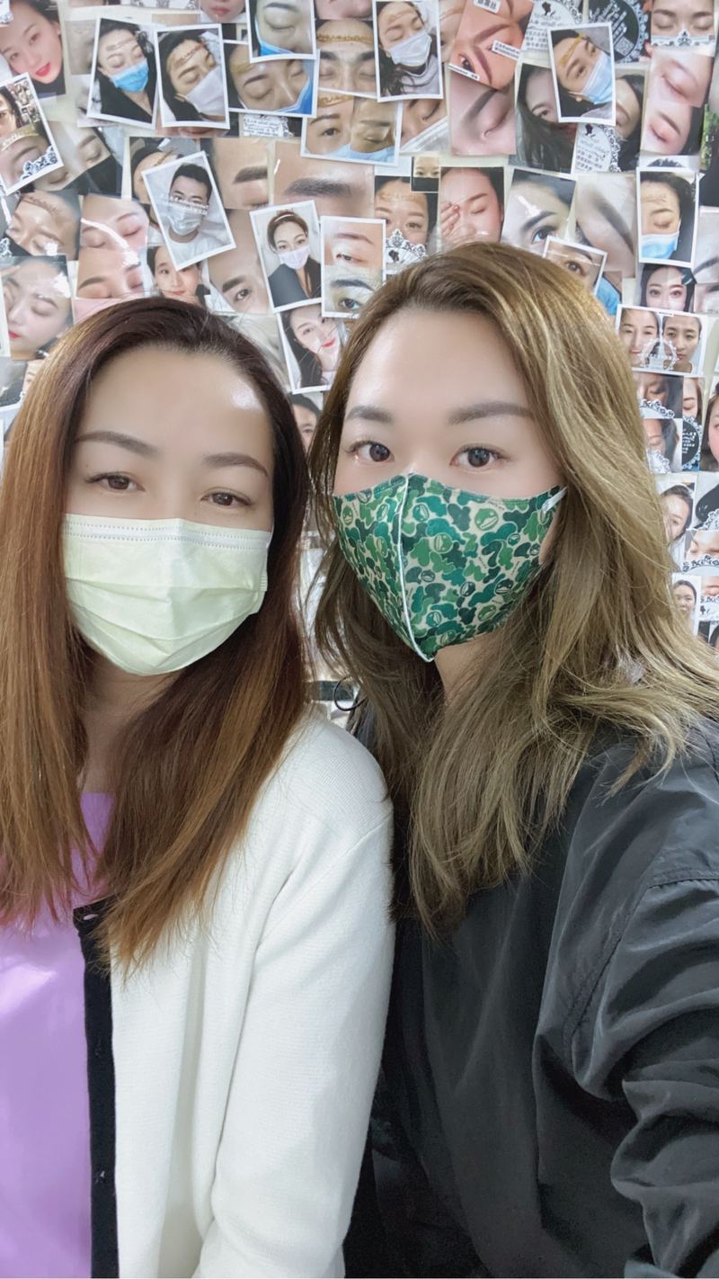 客人合影