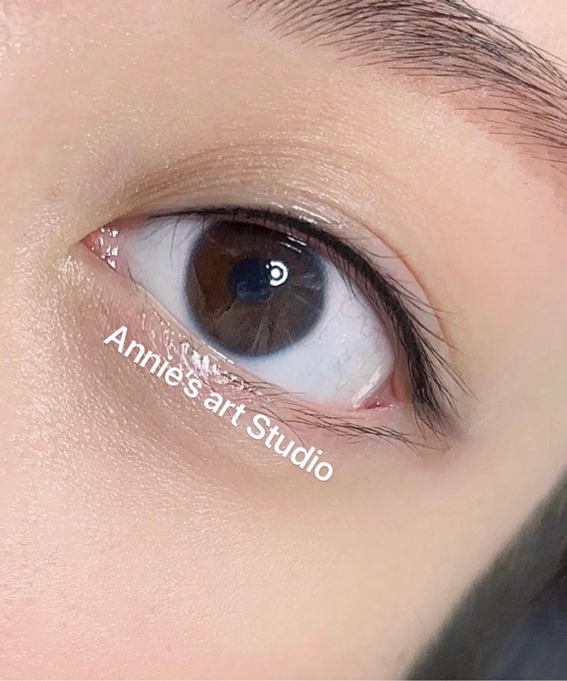 美瞳眼线 · 眼部特写